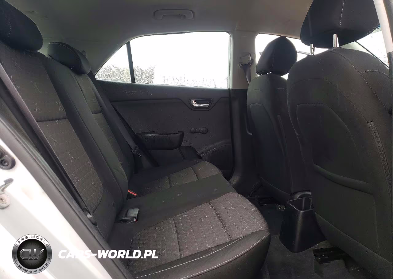 2018 Kia Rio 5-Door Lx VIN:3KPA25AB4JE096025 - 10