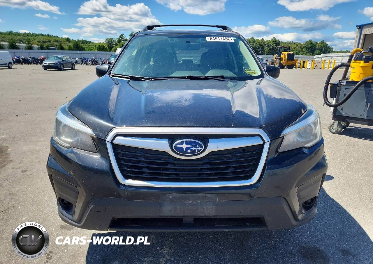 2019 Subaru Forester Premium VIN:JF2SKAGC4KH413201 - 5