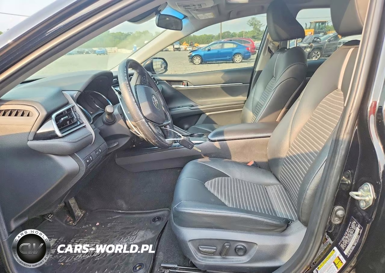 2018 Toyota Camry Se VIN:4T1B11HK8JU642568 - 7
