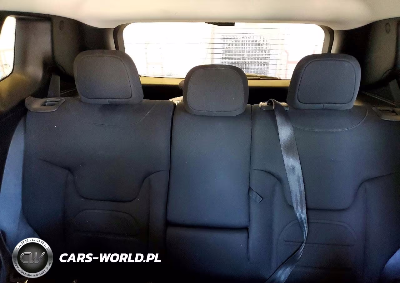 2019 Jeep Renegade Latitude VIN:ZACNJABB9KPK83421 - 10