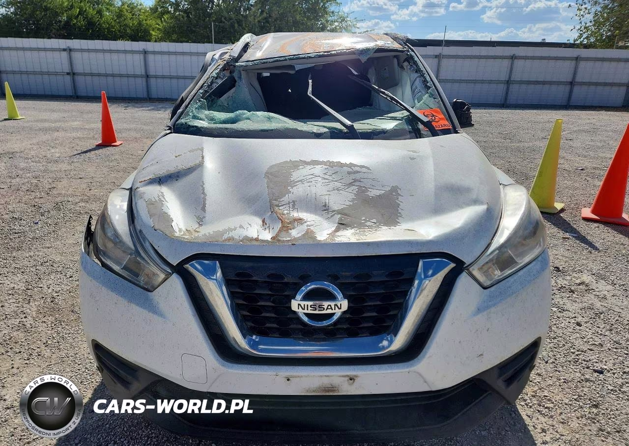 2018 Nissan Kicks Sv VIN:3N1CP5CU1JL516637 - 5