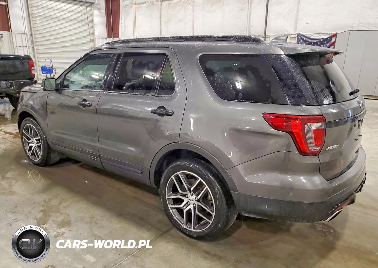 2017 Ford Explorer Sport VIN:1FM5K8GT2HGC85054 - 2