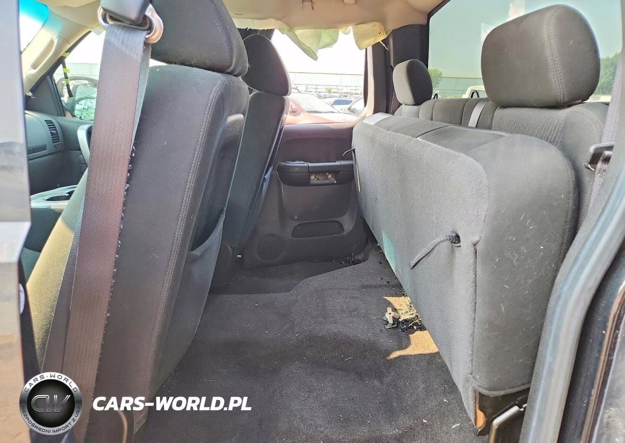 2010 Chevrolet Silverado C1500 Ls VIN:1GCSCREA7AZ110921 - 10