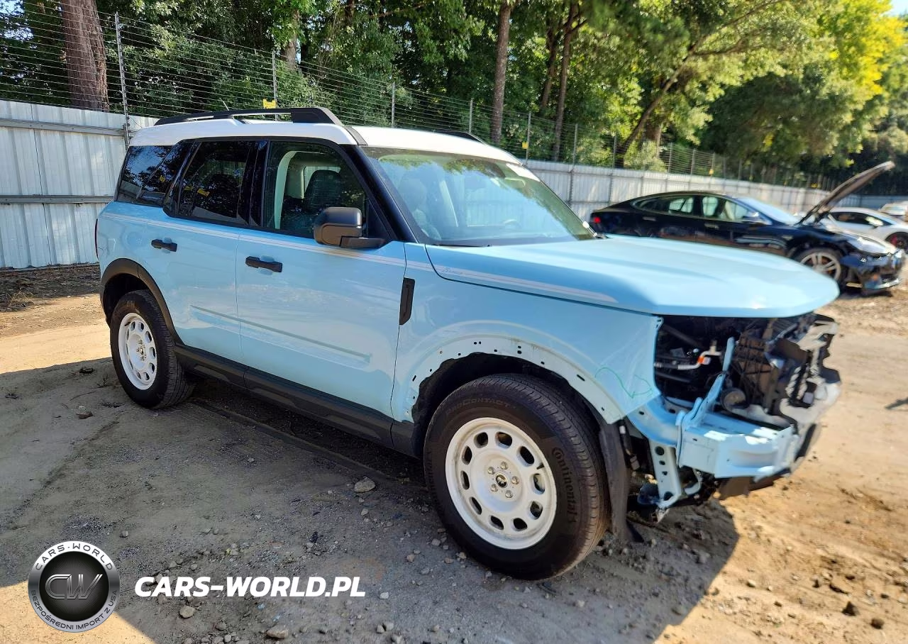 2025 Ford Bronco Sport Heritage VIN:3FMCR9GN9SRE89456 - 4