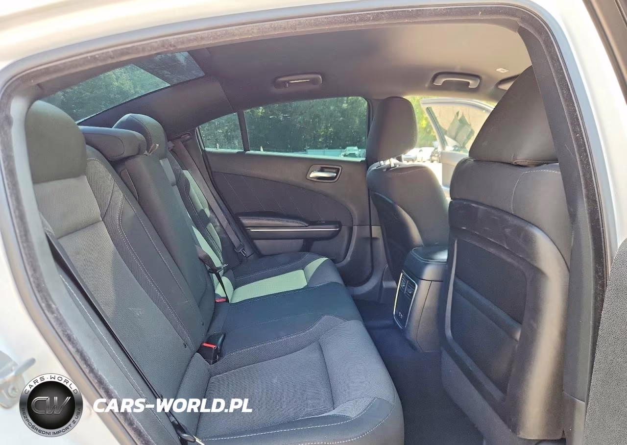 2019 Dodge Charger Sxt VIN:2C3CDXBG7KH626491 - 10
