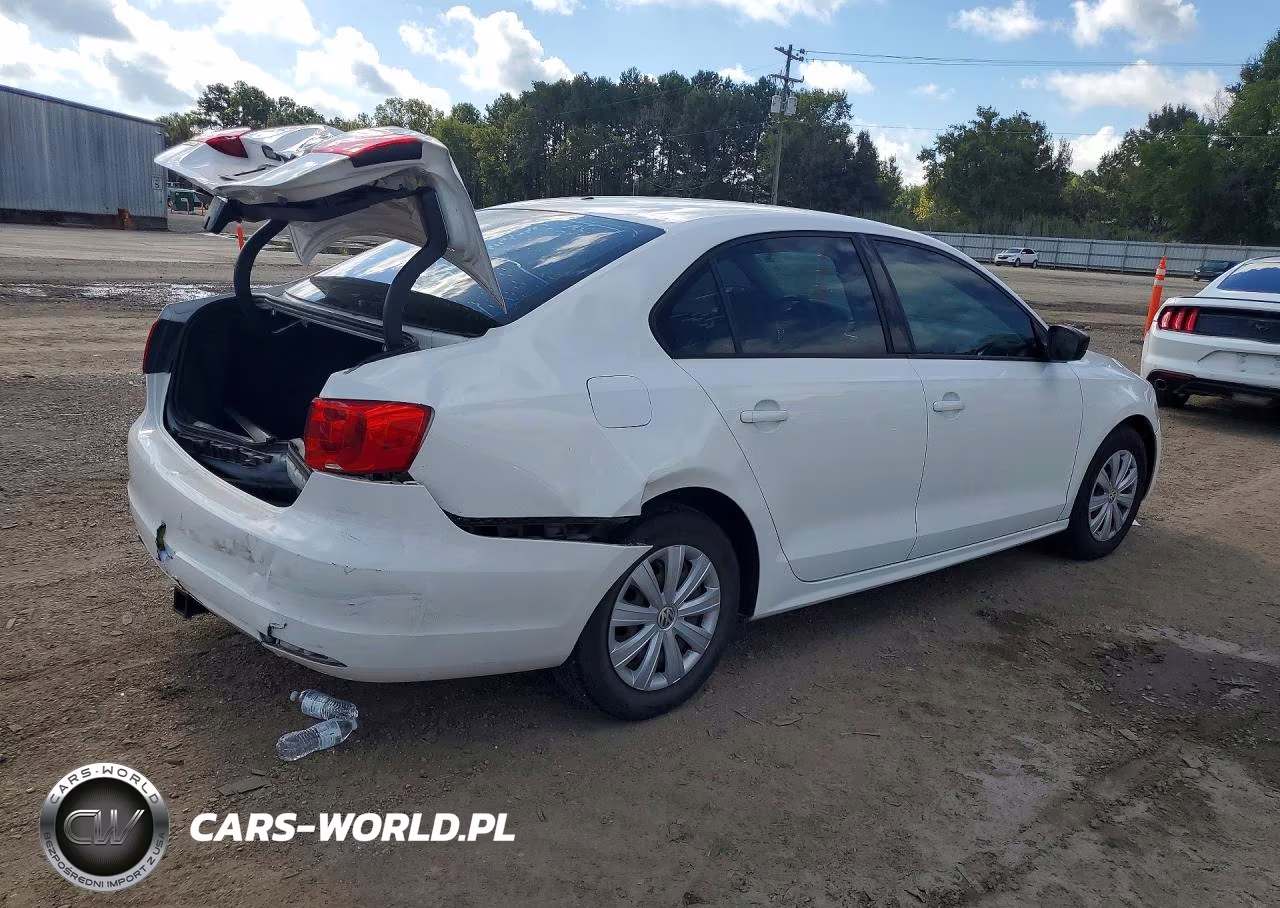 2013 Volkswagen Jetta Base VIN:3VW2K7AJ5DM209690 - 3