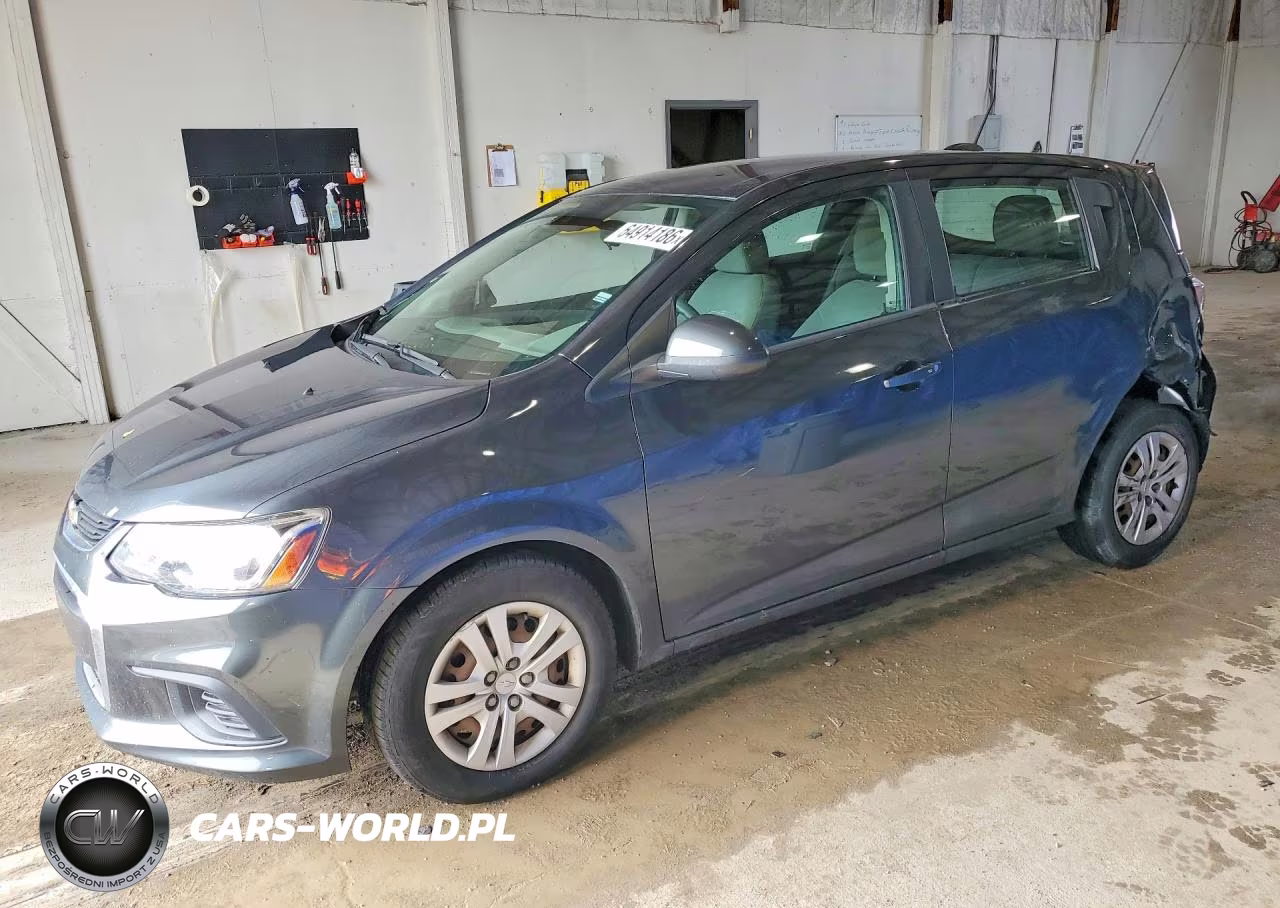 2020 Chevrolet Sonic VIN:1G1JG6SB9L4131547 - 1