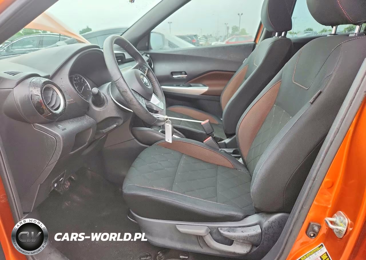 2018 Nissan Kicks Sr VIN:3N1CP5CU7JL501141 - 7