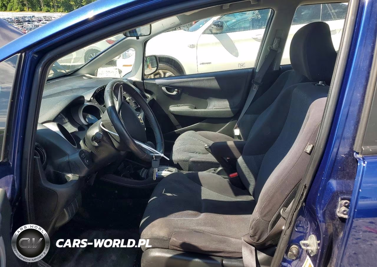 2010 Honda Fit Sport VIN:JHMGE8H43AS025646 - 7