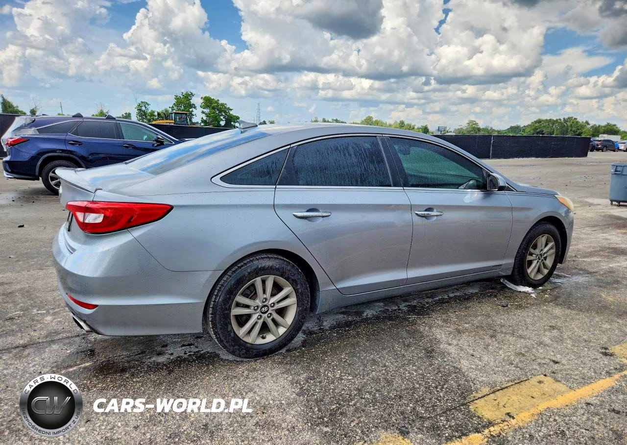2015 Hyundai Sonata Se VIN:5NPE24AF2FH158121 - 3