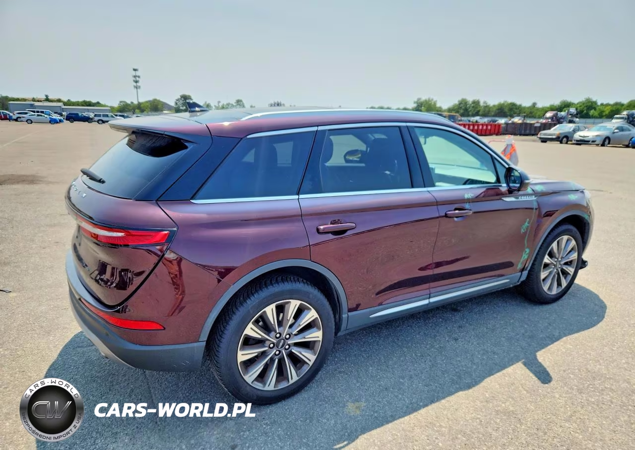 2020 Lincoln Corsair Reserve VIN:5LMCJ2D98LUL00938 - 3