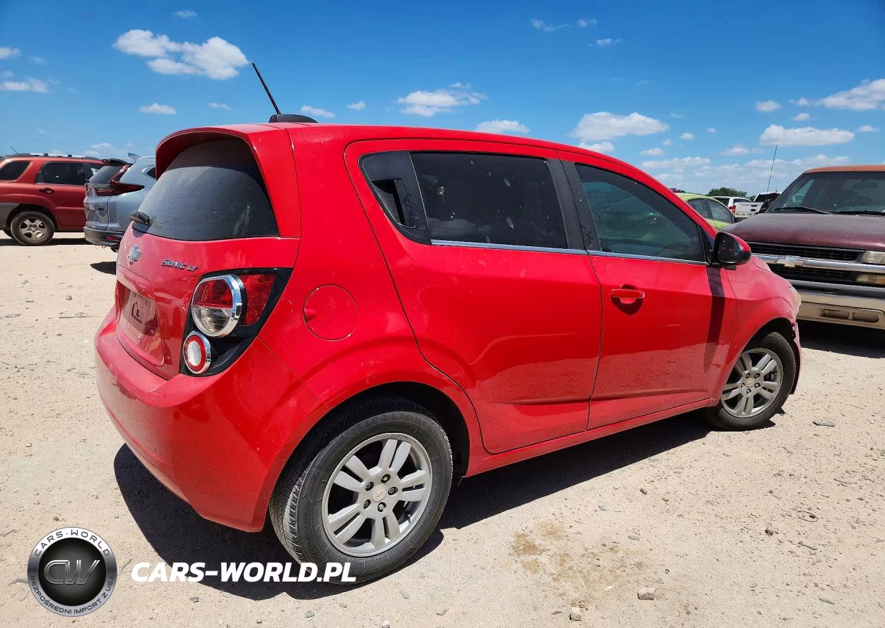 2016 Chevrolet Sonic Lt VIN:1G1JC6SHXG4144913 - 3