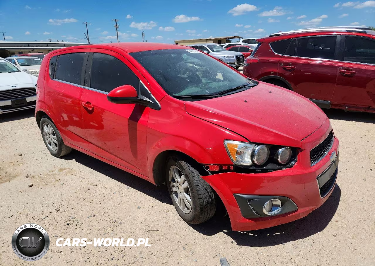 2016 Chevrolet Sonic Lt VIN:1G1JC6SHXG4144913 - 4