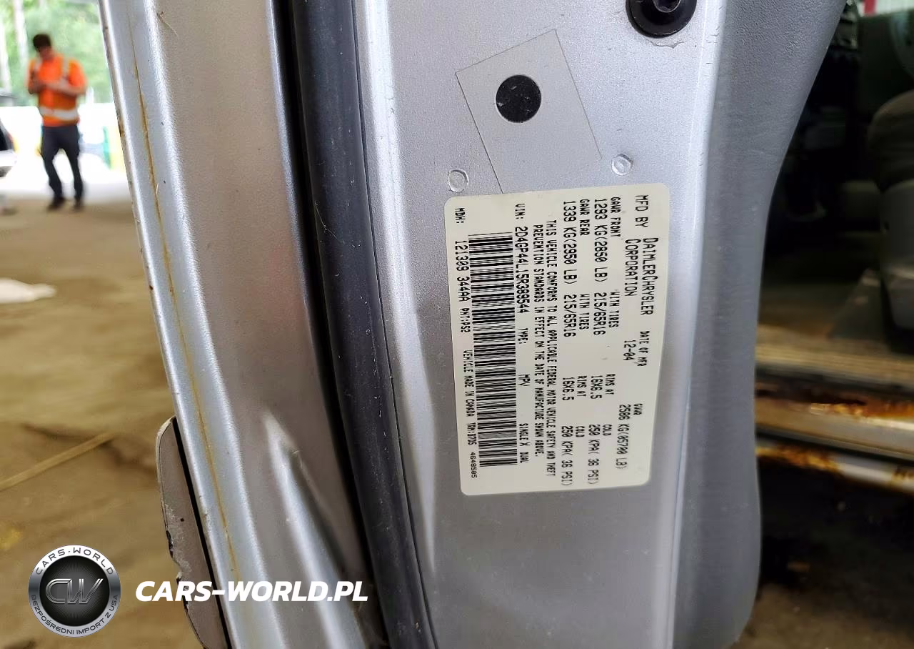 2005 Dodge Grand Caravan Sxt VIN:2D4GP44L15R389544 - 12
