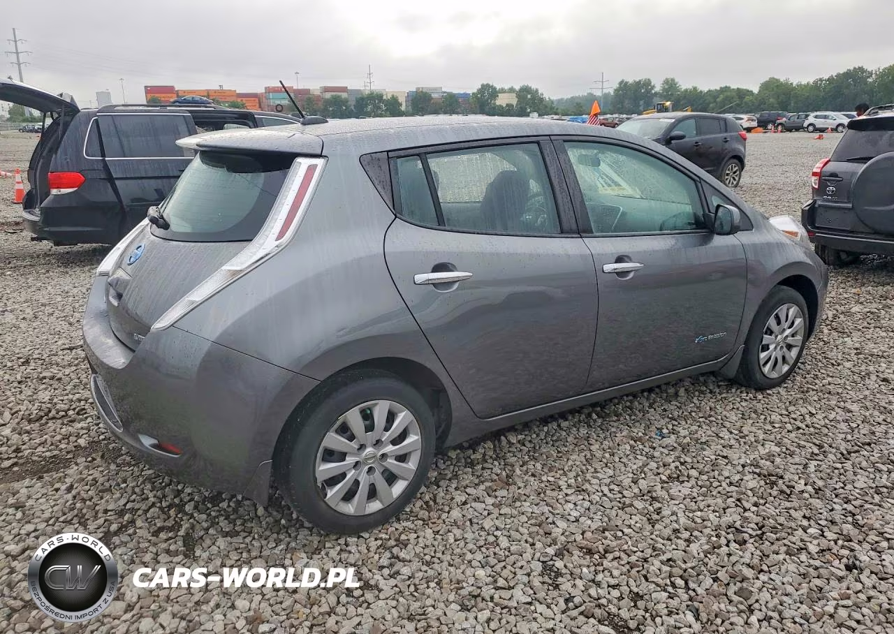 2015 Nissan Leaf S VIN:1N4AZ0CP7FC311621 - 3