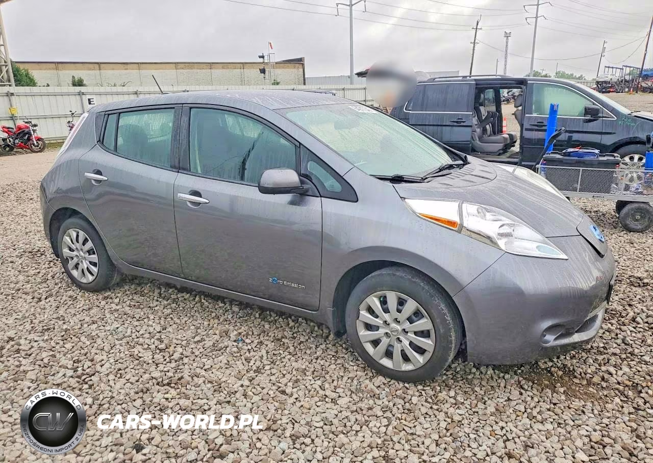2015 Nissan Leaf S VIN:1N4AZ0CP7FC311621 - 4