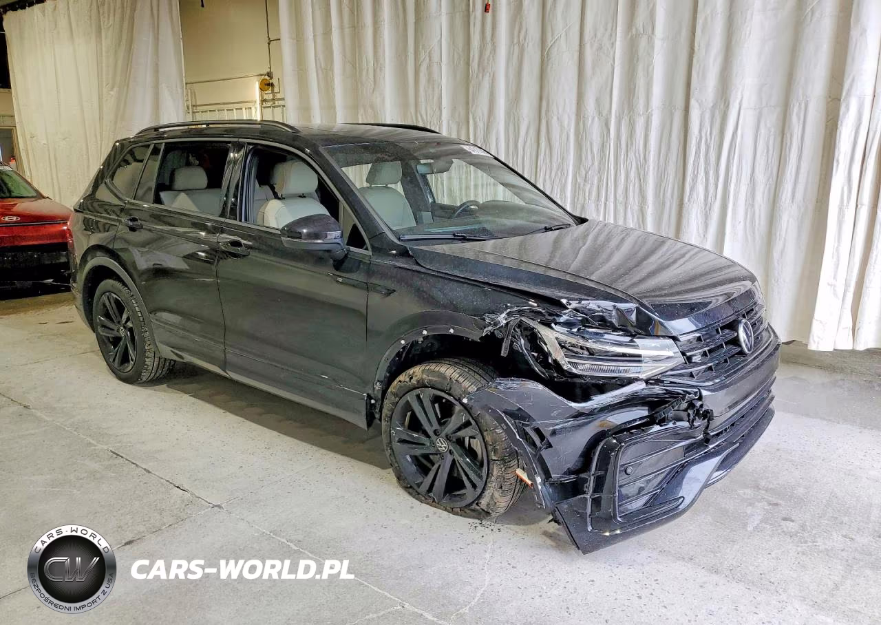 2024 Volkswagen Tiguan Se R-Line Black VIN:3VV8B7AX1RM214590 - 4