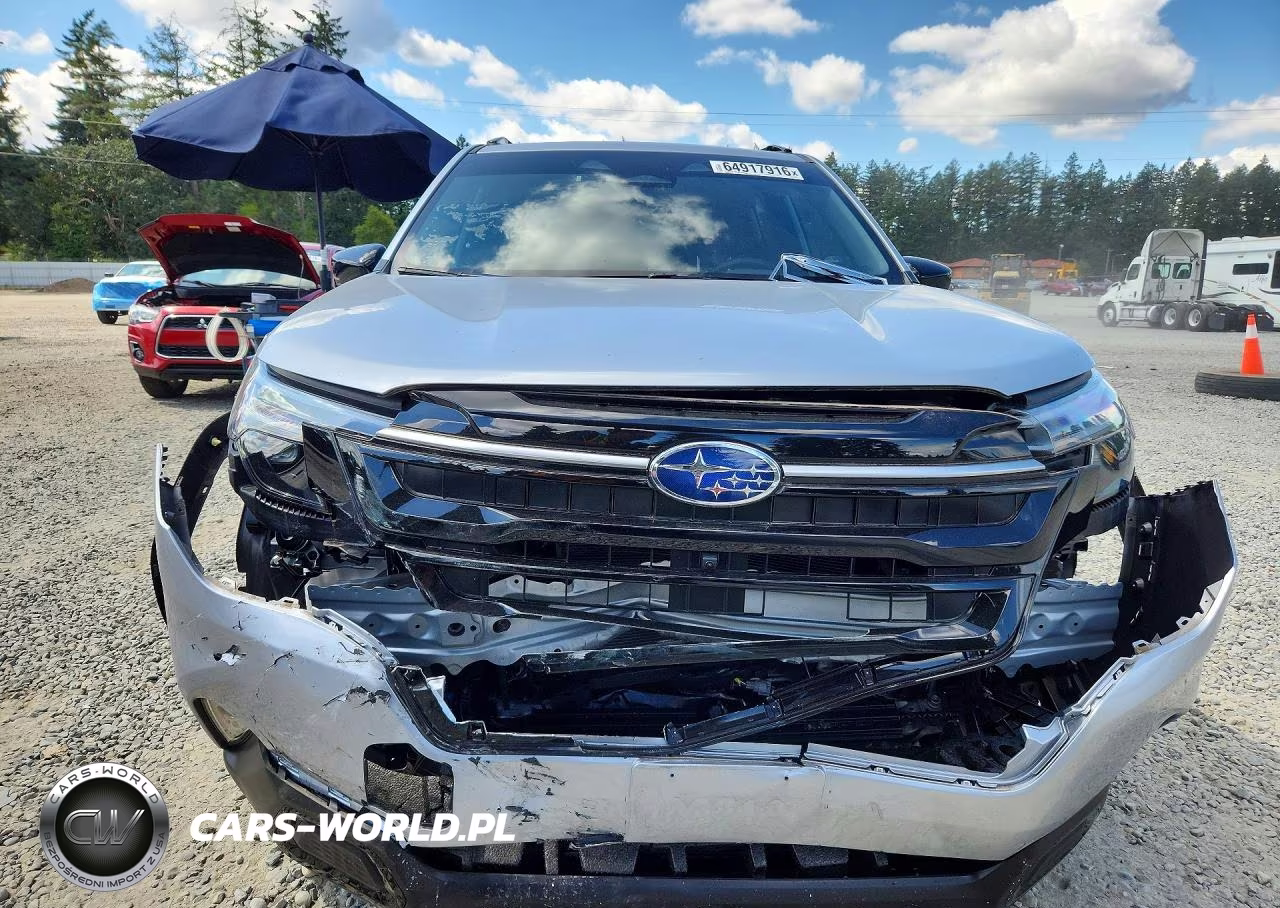 2025 Subaru Forester Touring VIN:JF2SLSTD5SH405089 - 5