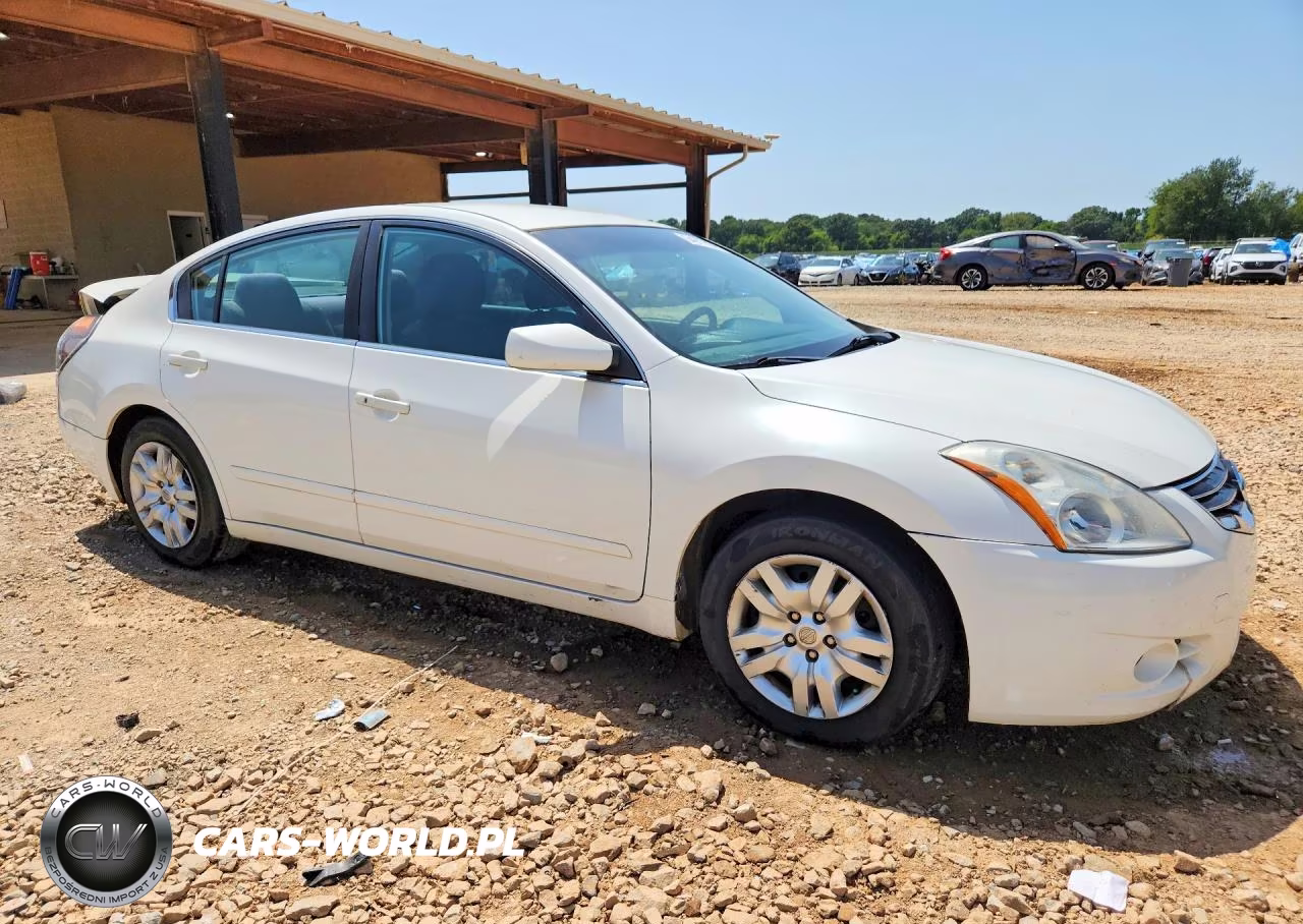 2011 Nissan Altima 2.5 VIN:1N4AL2AP0BC180610 - 4