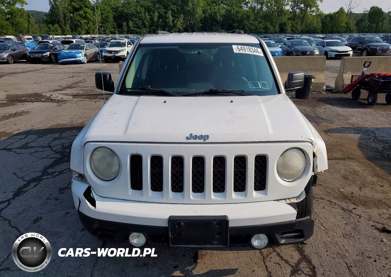 2013 Jeep Patriot Latitude VIN:1C4NJRFB5DD234553 - 5