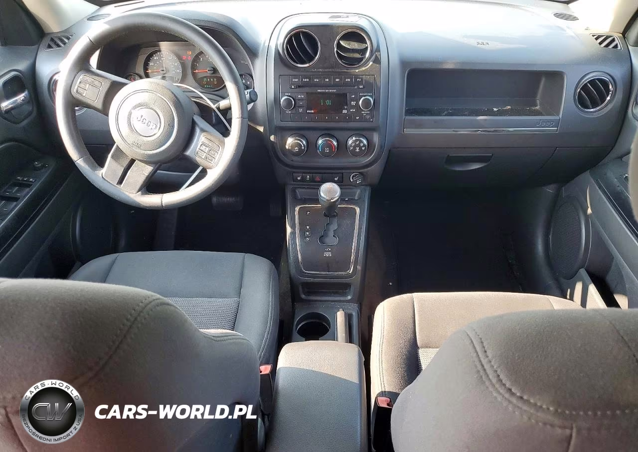 2013 Jeep Patriot Latitude VIN:1C4NJRFB5DD234553 - 8