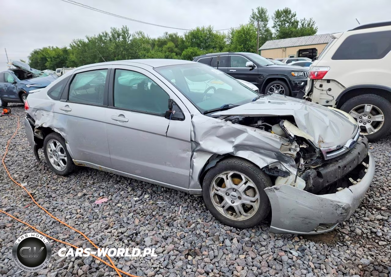 2009 Ford Focus Ses VIN:1FAHP36N69W249597 - 4