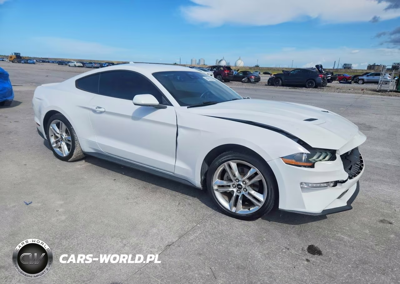 2021 Ford Mustang VIN:1FA6P8TH0M5101057 - 4