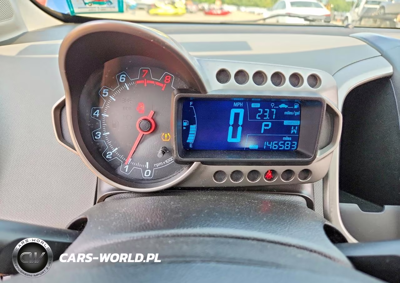 2014 Chevrolet Sonic Lt VIN:1G1JC5SH4E4154313 - 9
