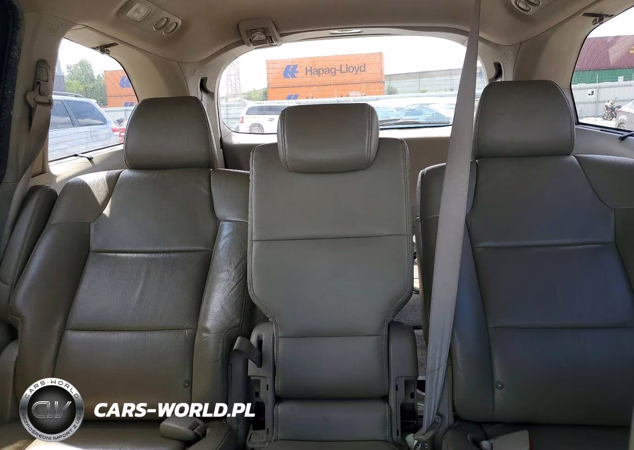 2012 Honda Odyssey Touring VIN:5FNRL5H90CB133572 - 10
