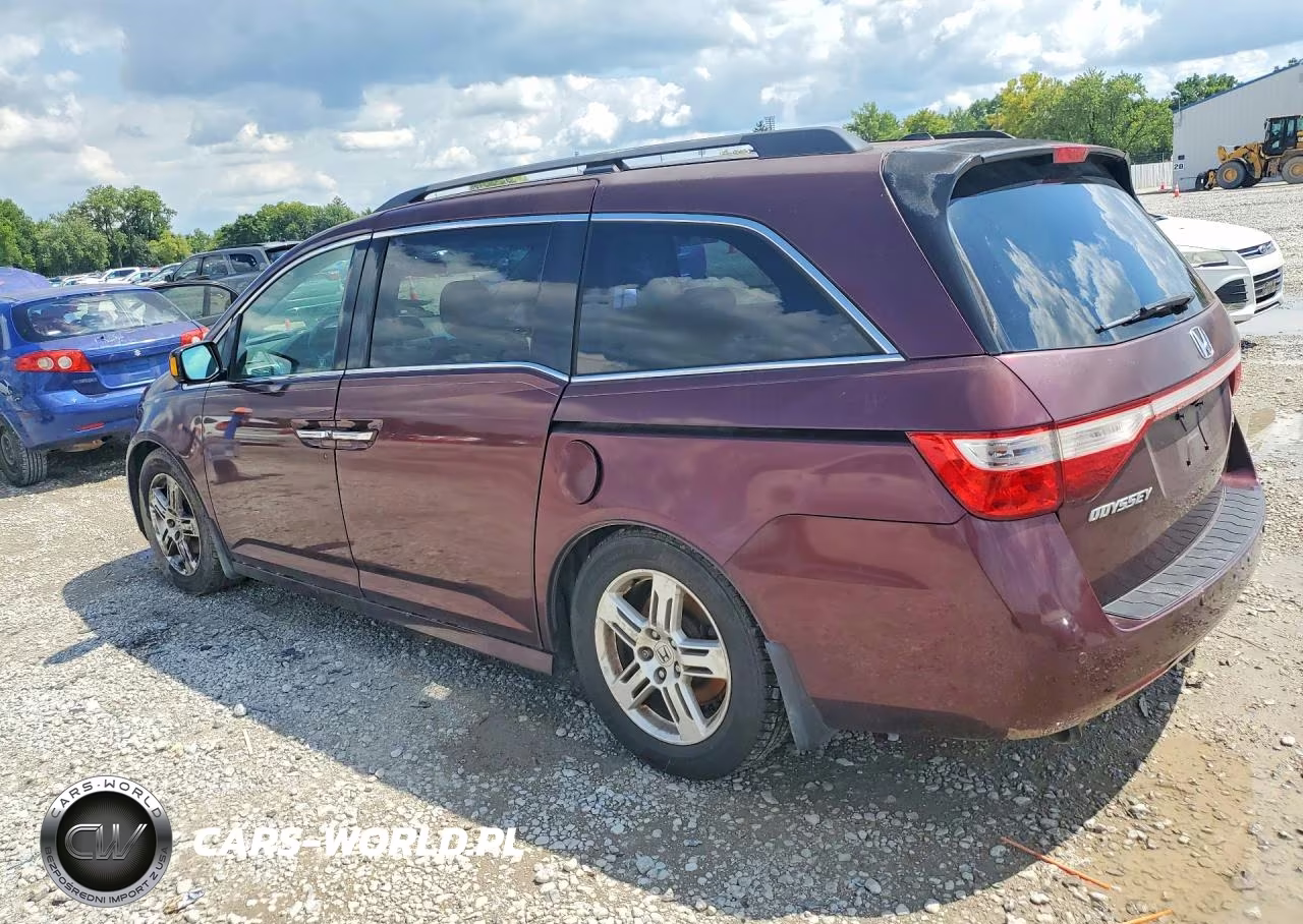 2012 Honda Odyssey Touring VIN:5FNRL5H90CB133572 - 2