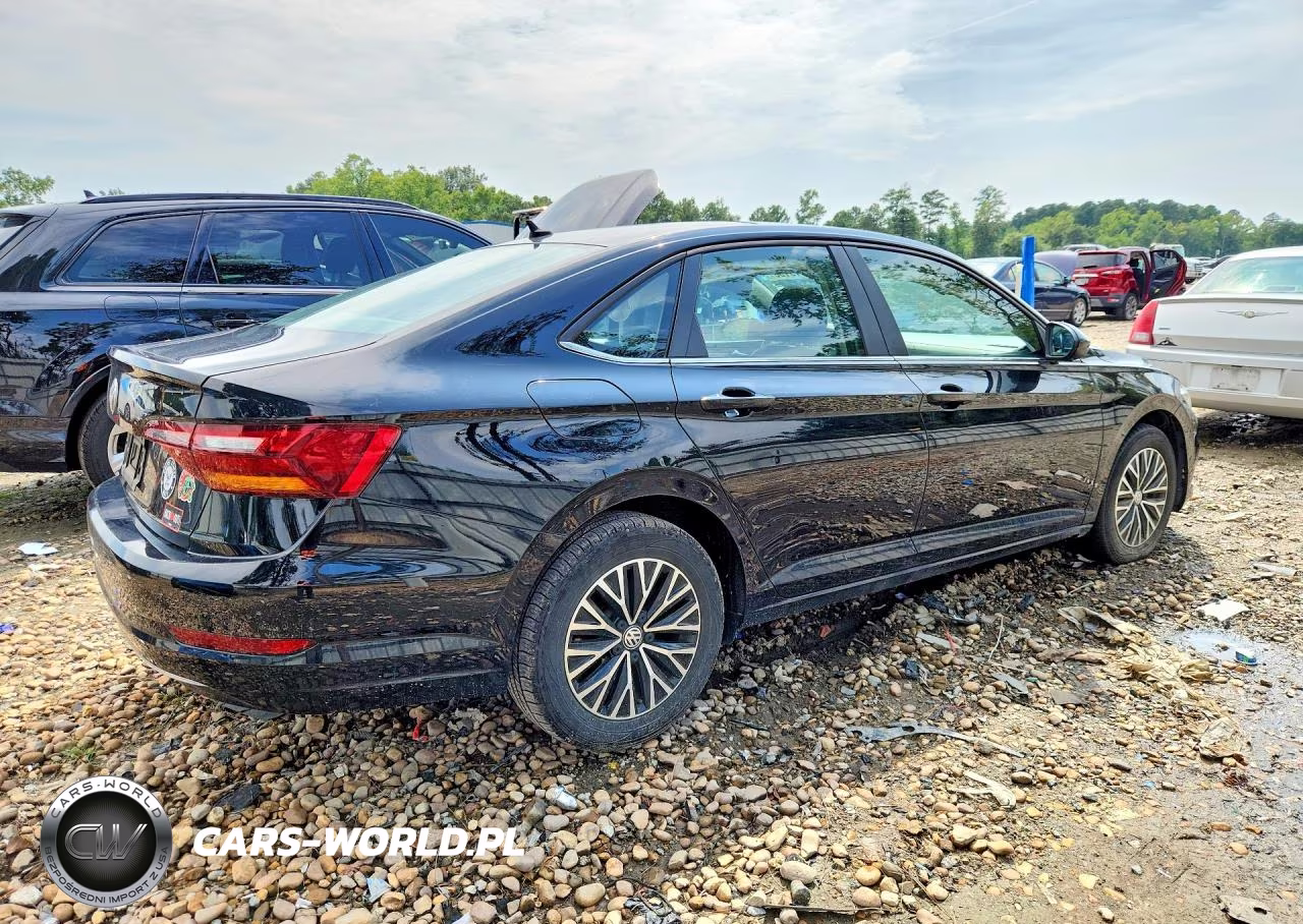 2019 Volkswagen Jetta S VIN:3VWC57BU9KM098739 - 3