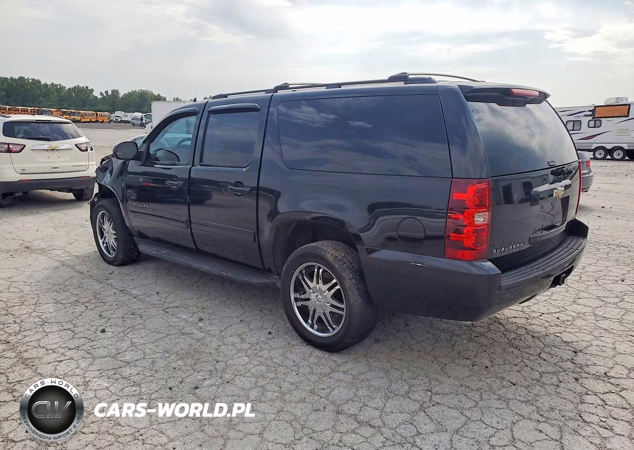 2011 Chevrolet Suburban K1500 Ls VIN:1GNSKHE32BR123227 - 2