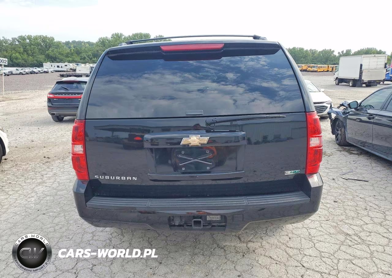 2011 Chevrolet Suburban K1500 Ls VIN:1GNSKHE32BR123227 - 6