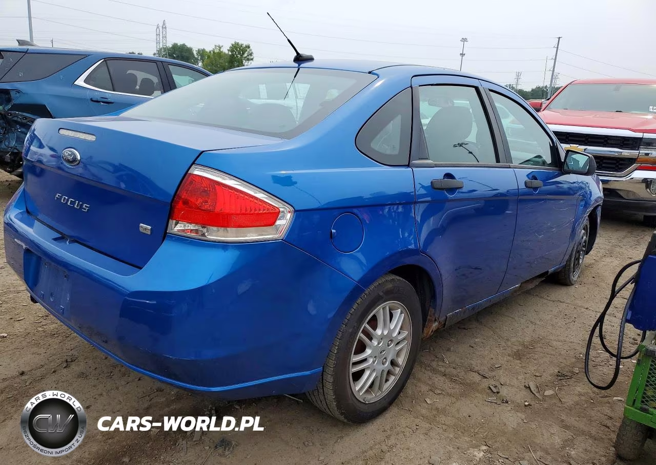 2011 Ford Focus Se VIN:1FAHP3FN0BW129798 - 3