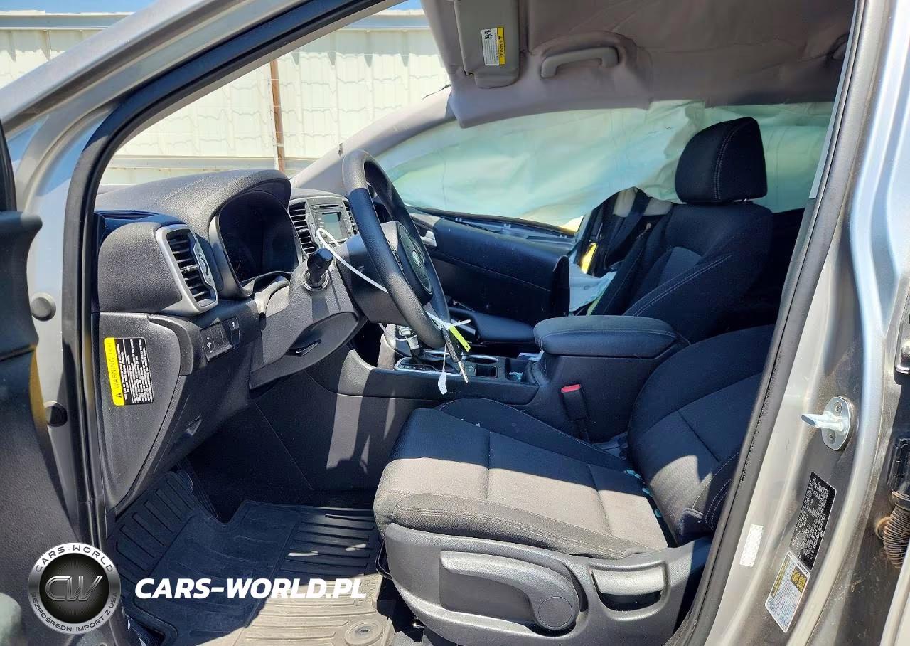 2019 Kia Sportage Lx VIN:KNDPM3AC6K7627633 - 7
