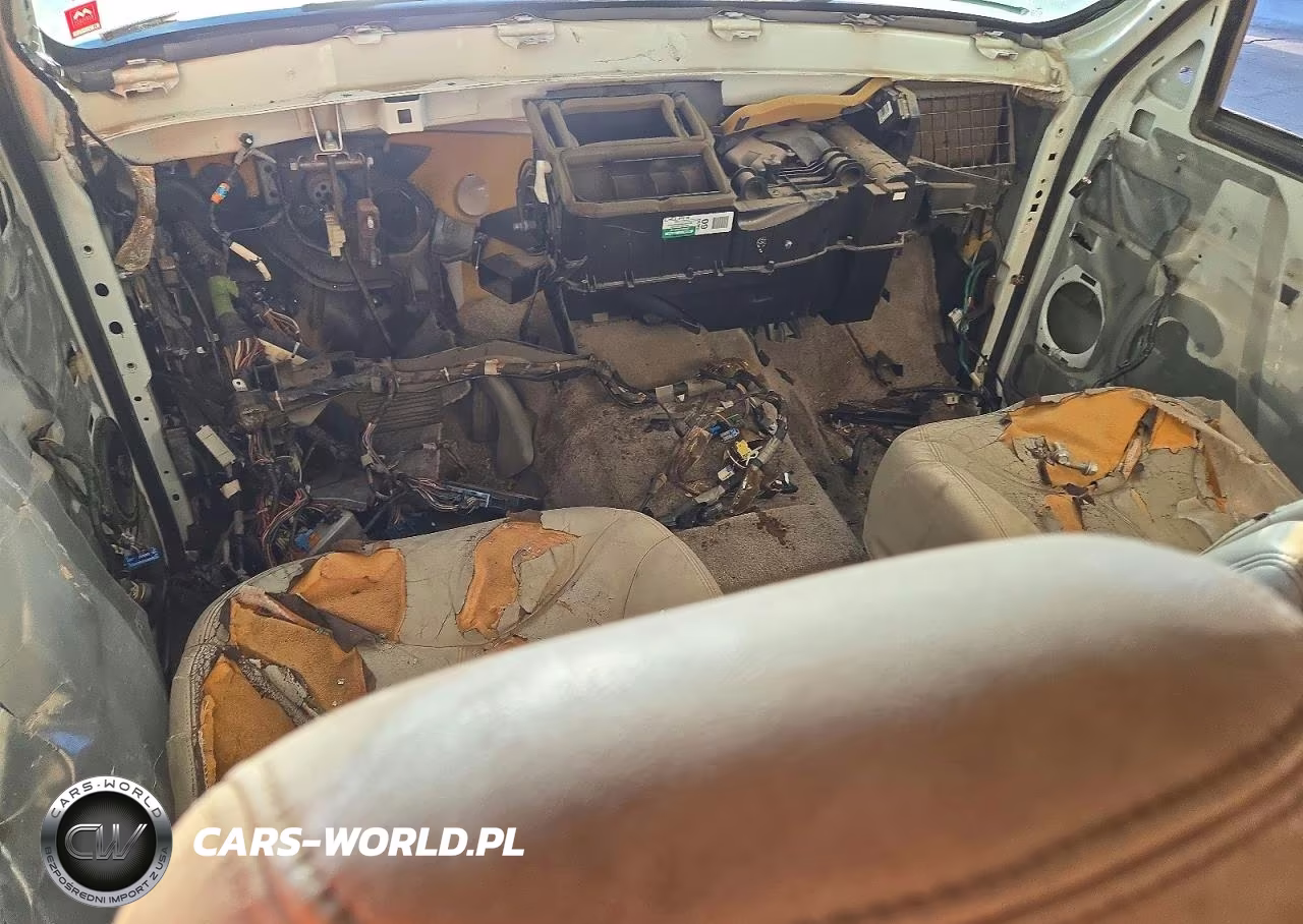 2001 GMC Yukon VIN:1GKEK13T61R204198 - 8