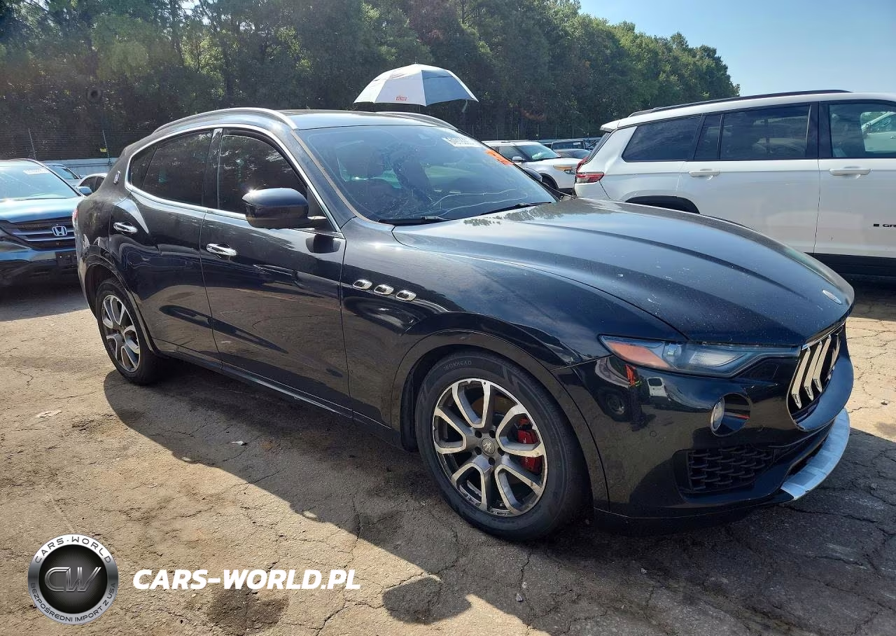 2017 Maserati Levante Luxury VIN:ZN661XUL9HX233266 - 4