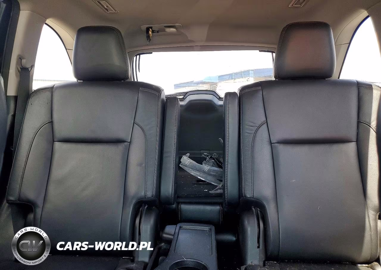 2017 Toyota Highlander Xle VIN:5TDKZRFH6HS223751 - 10