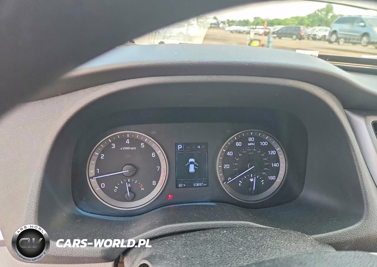2017 Hyundai Tucson Se VIN:KM8J3CA44HU495396 - 9