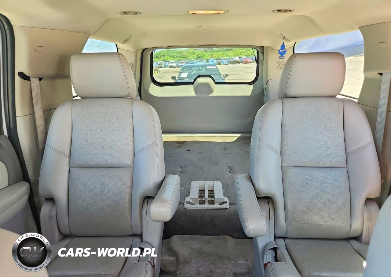 2013 Chevrolet Suburban K1500 Ltz VIN:1GNSKKE78DR233654 - 10