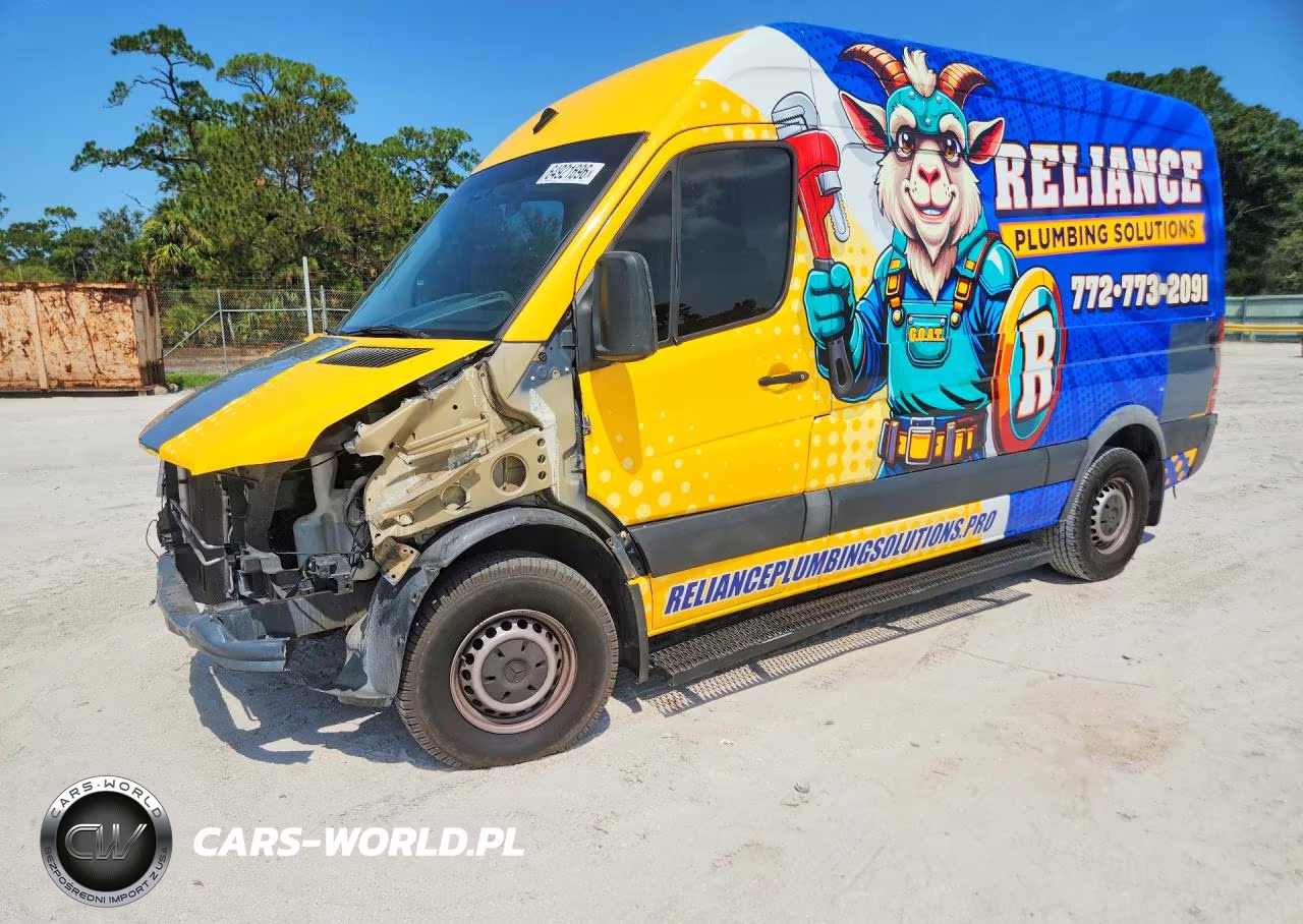 2018 Mercedes-Benz Sprinter 2500 Delivery Van VIN:WD3PE7CD2JP631083 - 1