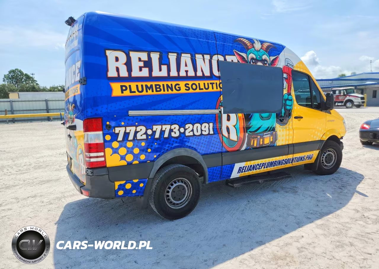 2018 Mercedes-Benz Sprinter 2500 Delivery Van VIN:WD3PE7CD2JP631083 - 3