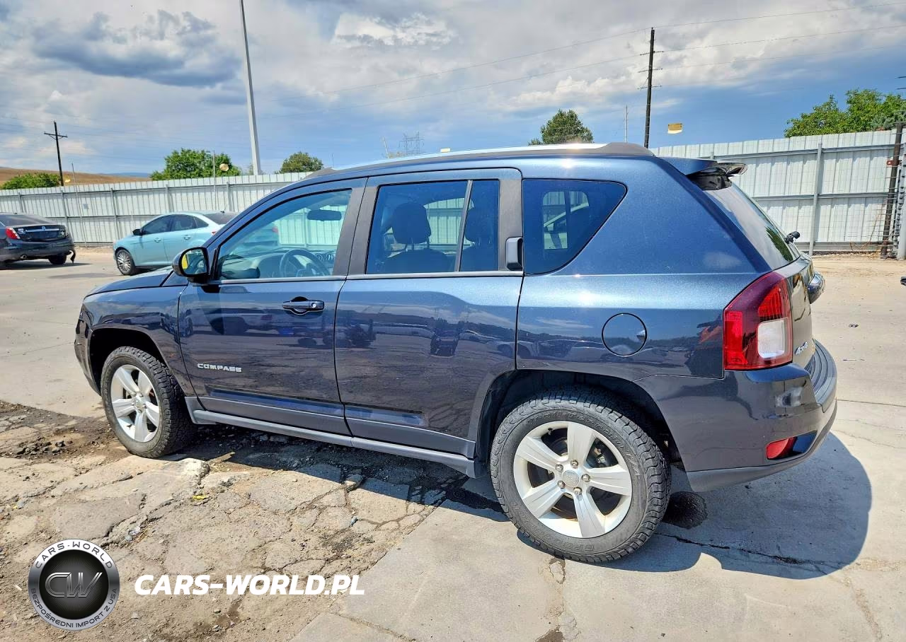 2014 Jeep Compass Latitude VIN:1C4NJDEB7ED831063 - 2