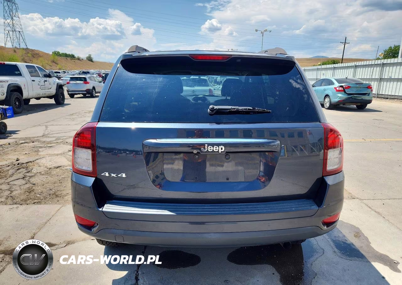 2014 Jeep Compass Latitude VIN:1C4NJDEB7ED831063 - 6