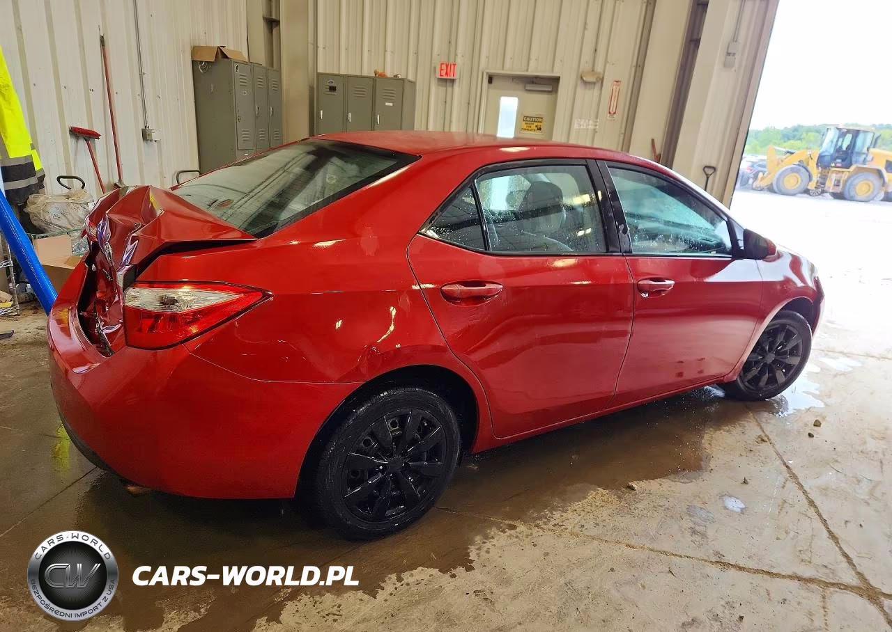 2014 Toyota Corolla Le VIN:5YFBURHE2EP095563 - 3