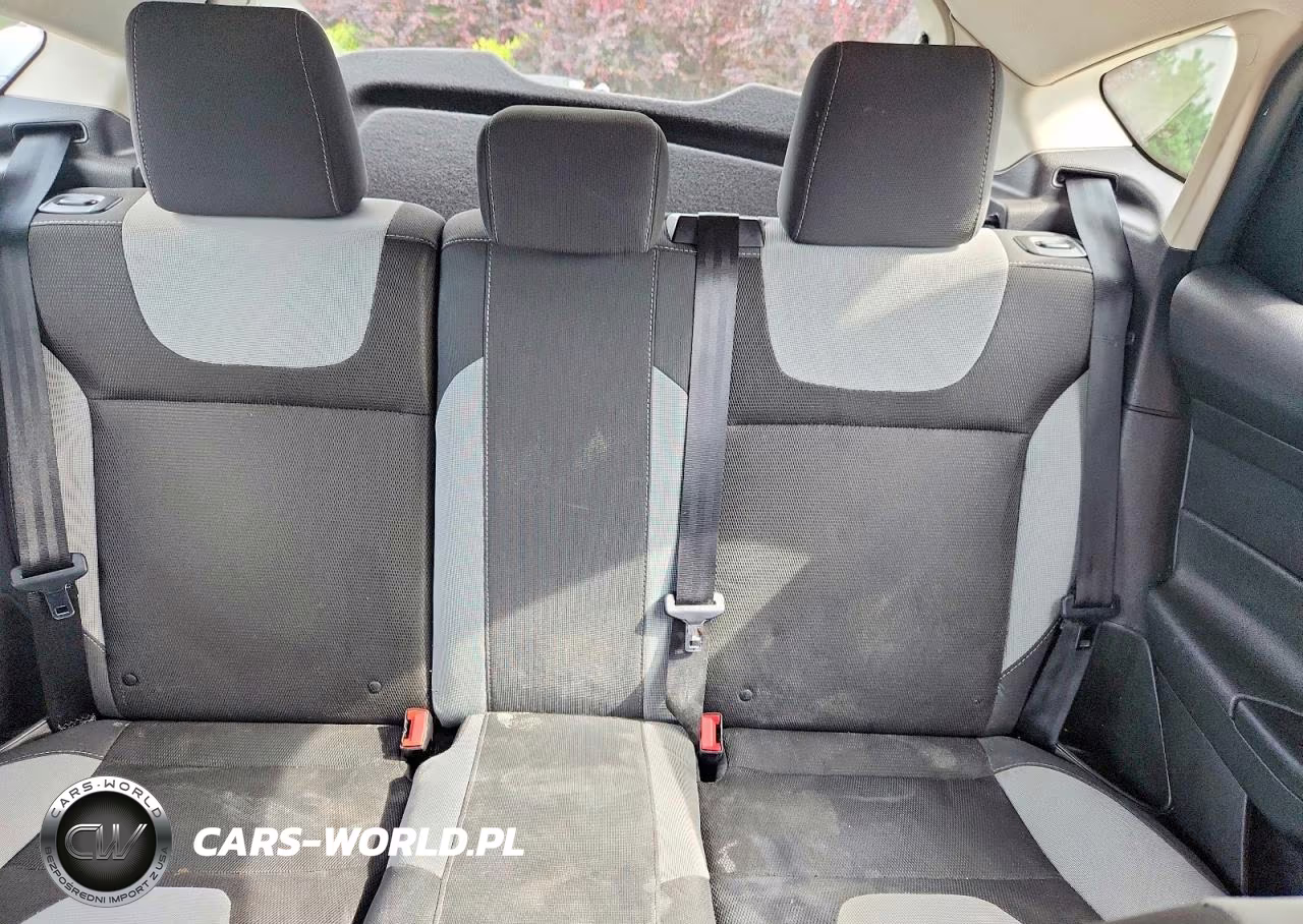 2012 Ford Focus Se VIN:1FAHP3K26CL402547 - 10