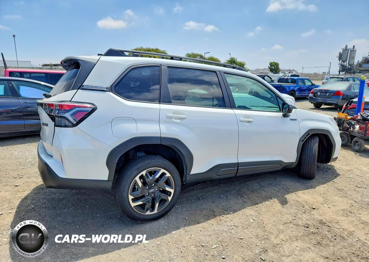 2026 Subaru Forester Premium VIN:4S4SLSE78T3101724 - 3
