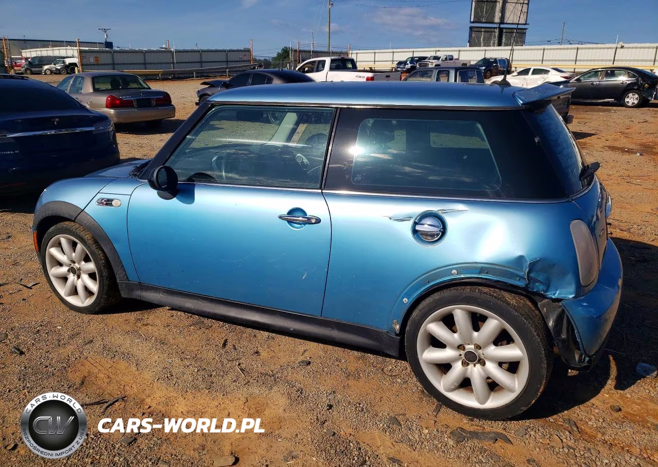 2004 Mini Cooper S VIN:WMWRE33494TD82476 - 2