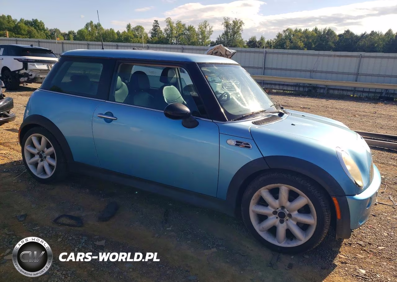 2004 Mini Cooper S VIN:WMWRE33494TD82476 - 4