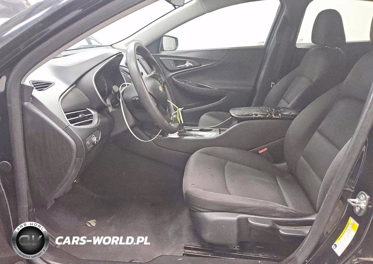 2018 Chevrolet Malibu Ls VIN:1G1ZB5ST4JF229925 - 7